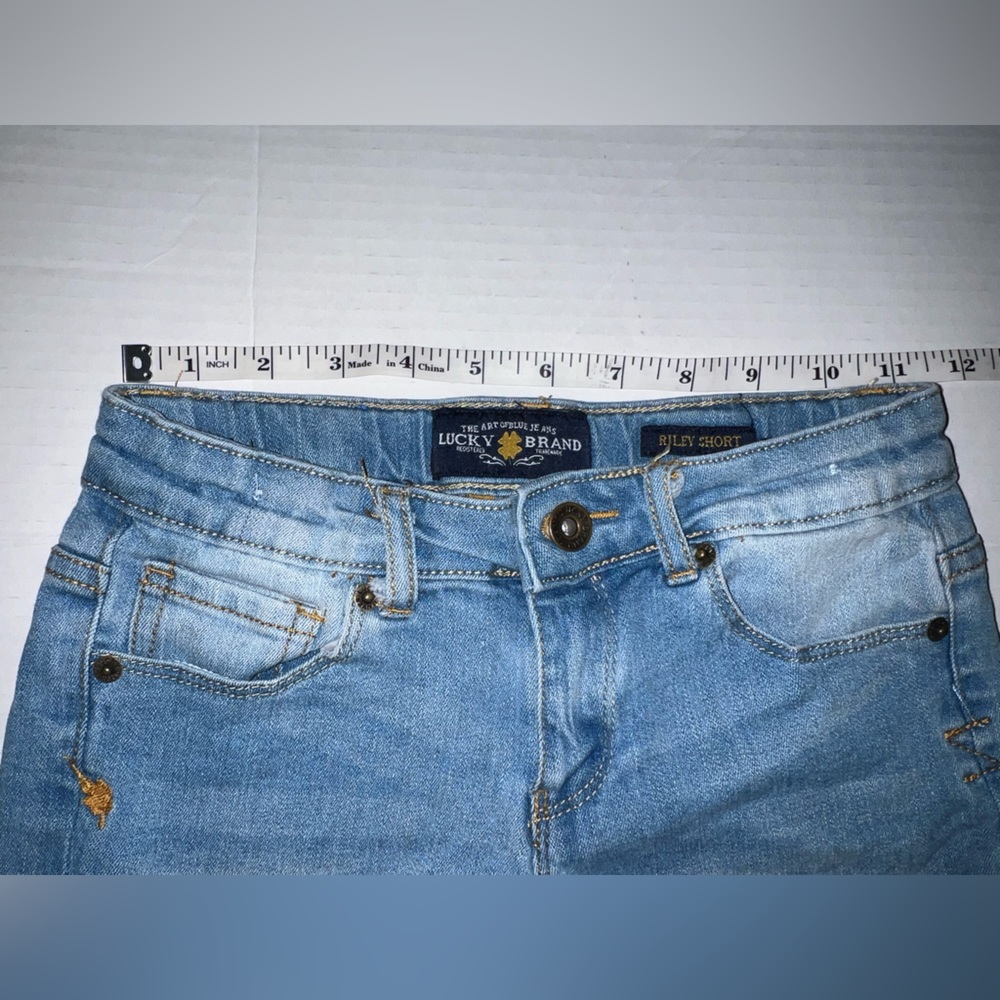 Lucky Brand “Riley Short” - Picture 5 of 11